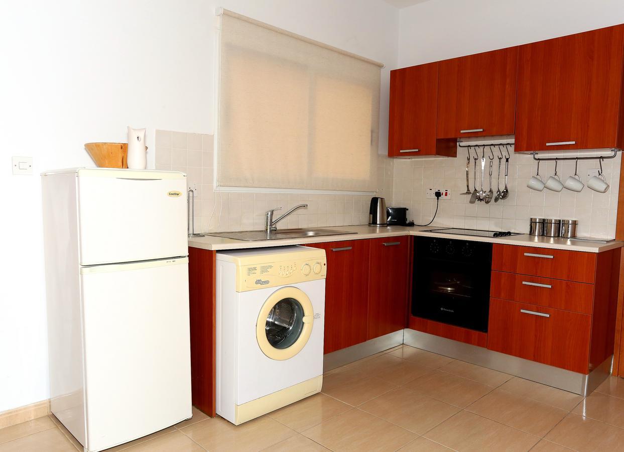 Penelope Court Apartment 102 Larnaca Dış mekan fotoğraf