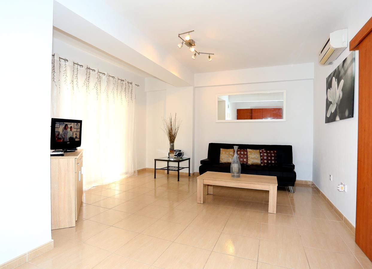 Penelope Court Apartment 102 Larnaca Dış mekan fotoğraf